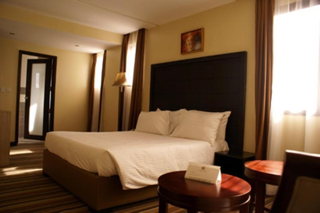 The Clarion Hotel Nairobi Room photo
